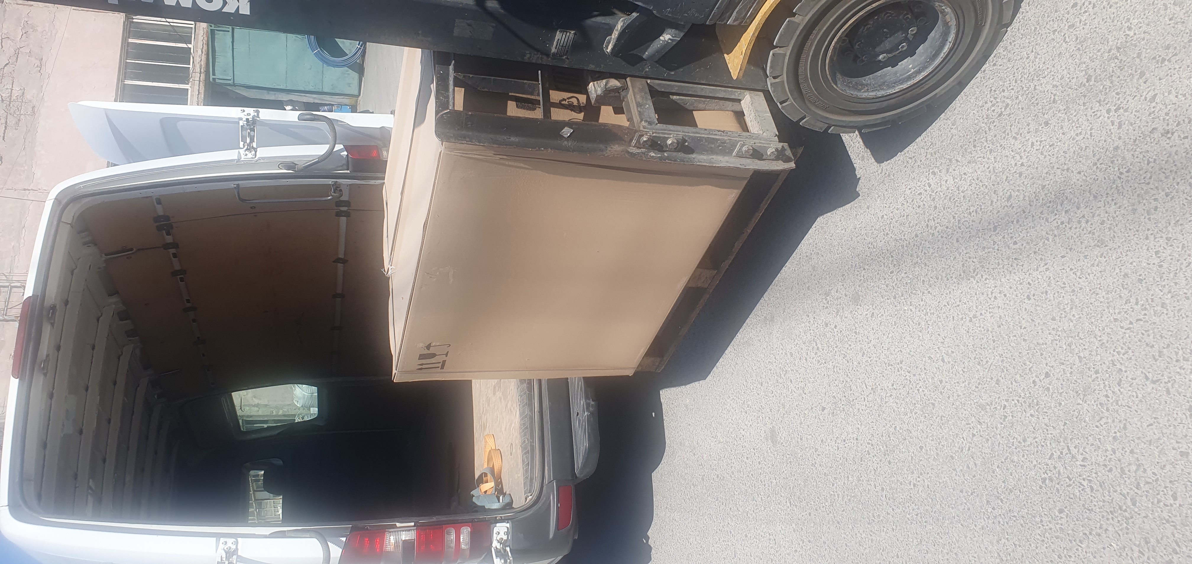 Отгрузка поршневого компрессора Remeza СБ4/С-100.LB30A в г. Симферополь